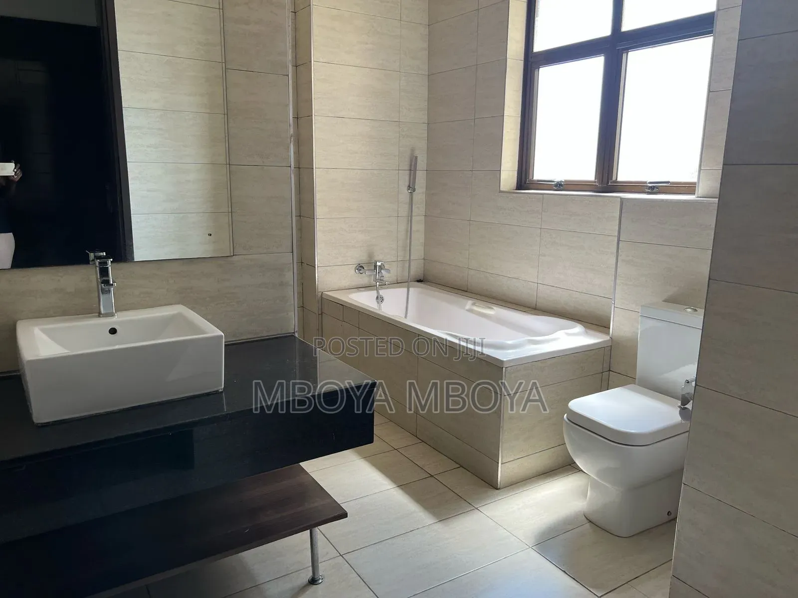 3bdrm Apartment in Parklands for rent