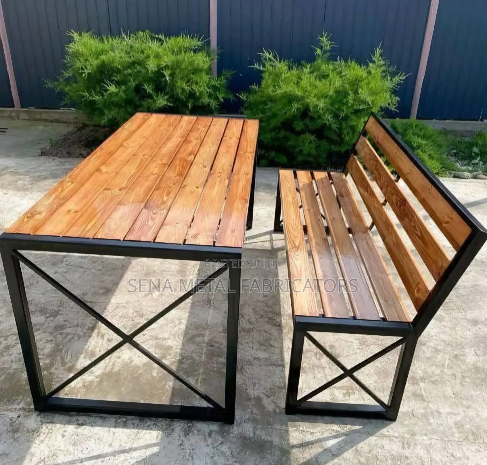 Wooden Bench for Restaurant With Metal Frame