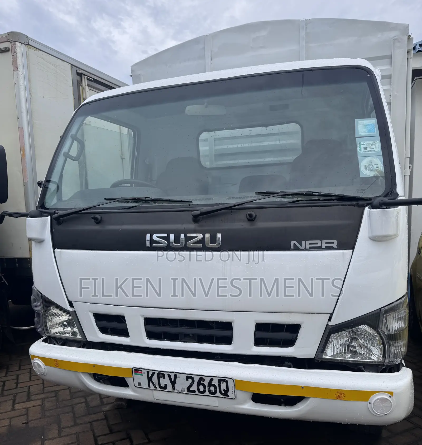 Isuzu NPR Canter Local 2020