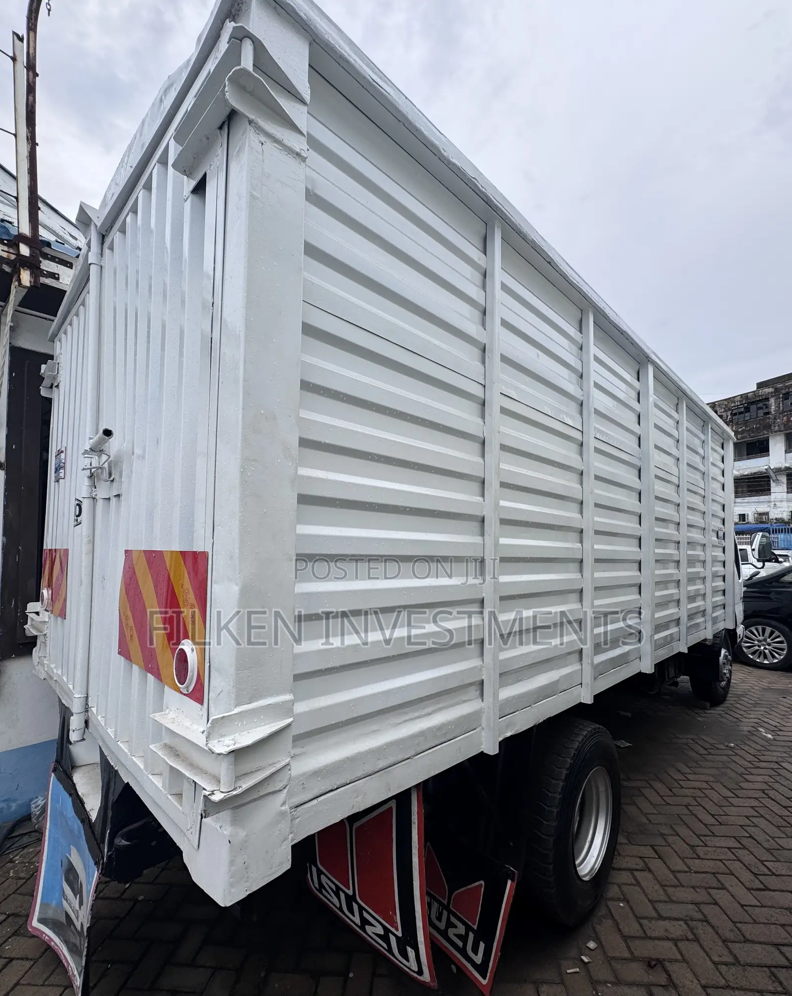 Isuzu NPR Canter Local 2020