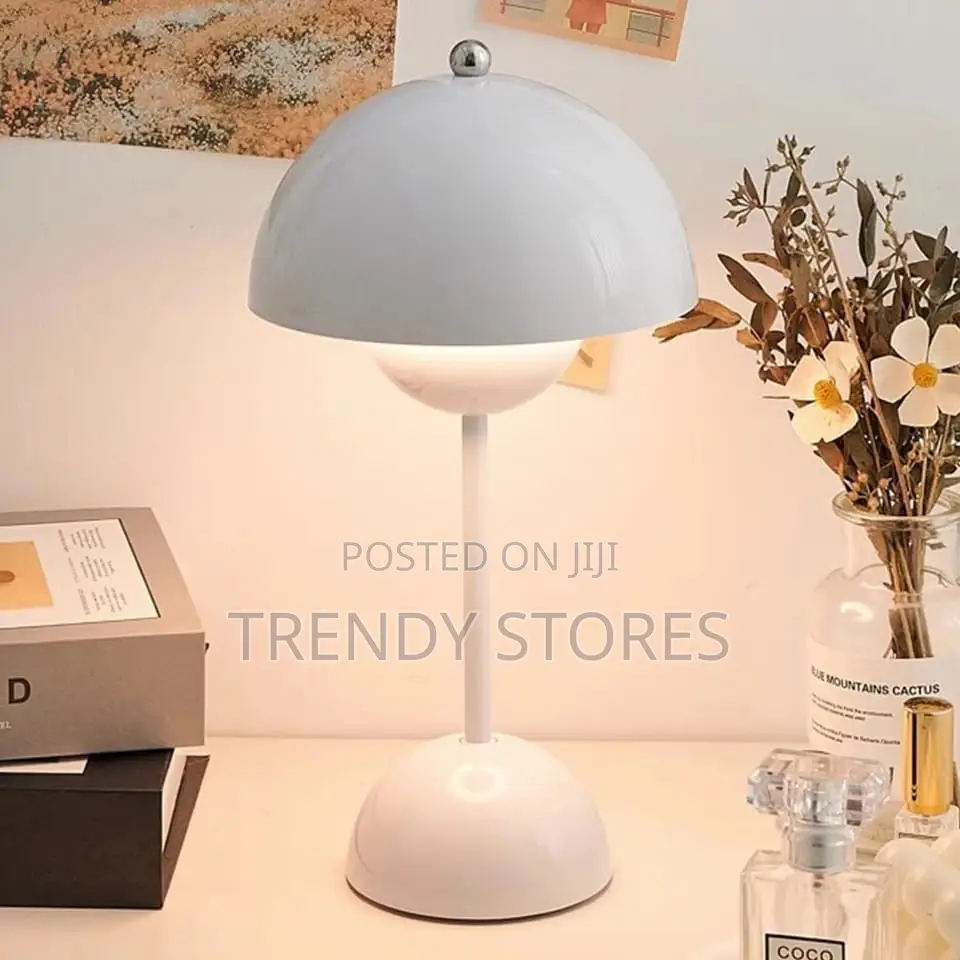 White Rechargeable Table Lamp