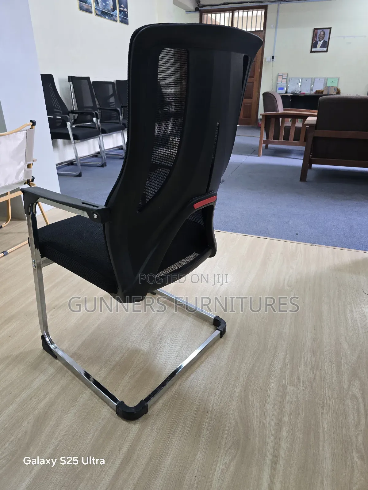 Visitors Chairs Black