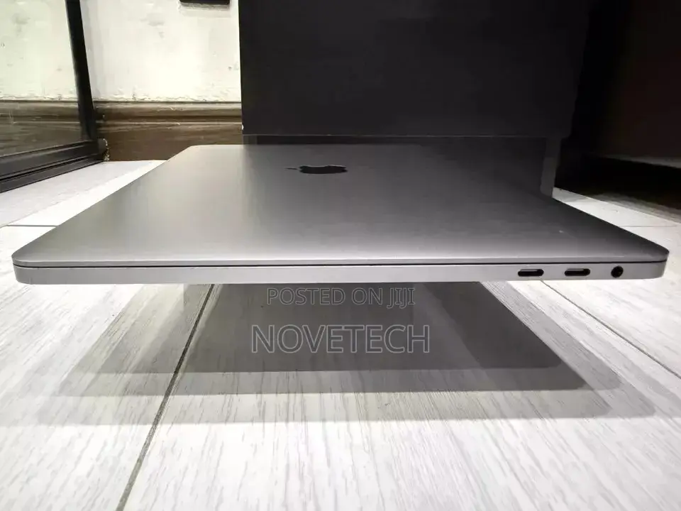 Laptop Apple MacBook Pro 2019 16GB Intel Core I7 SSD 256GB