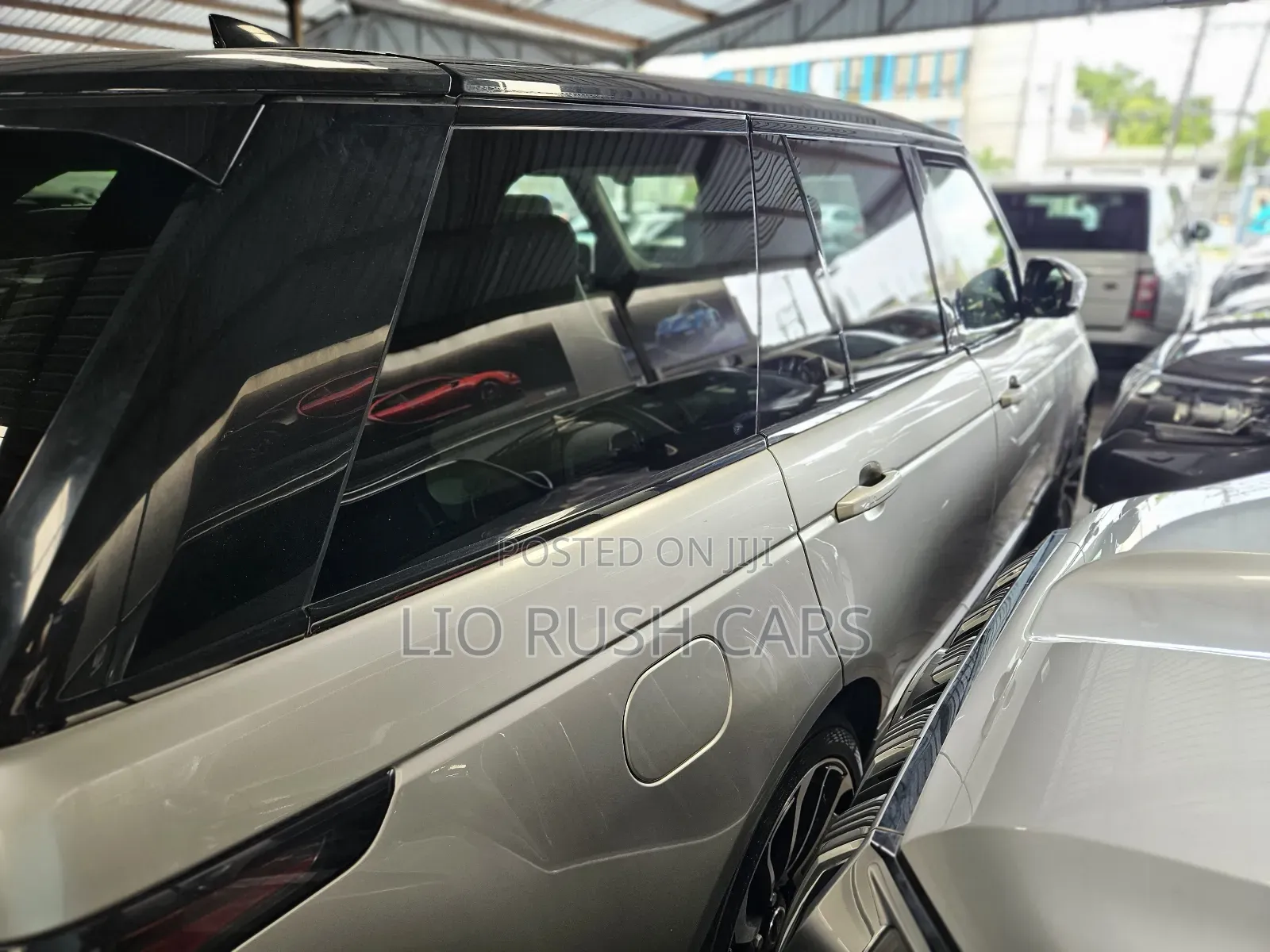 Land Rover Range Rover Vogue 2017 Gold