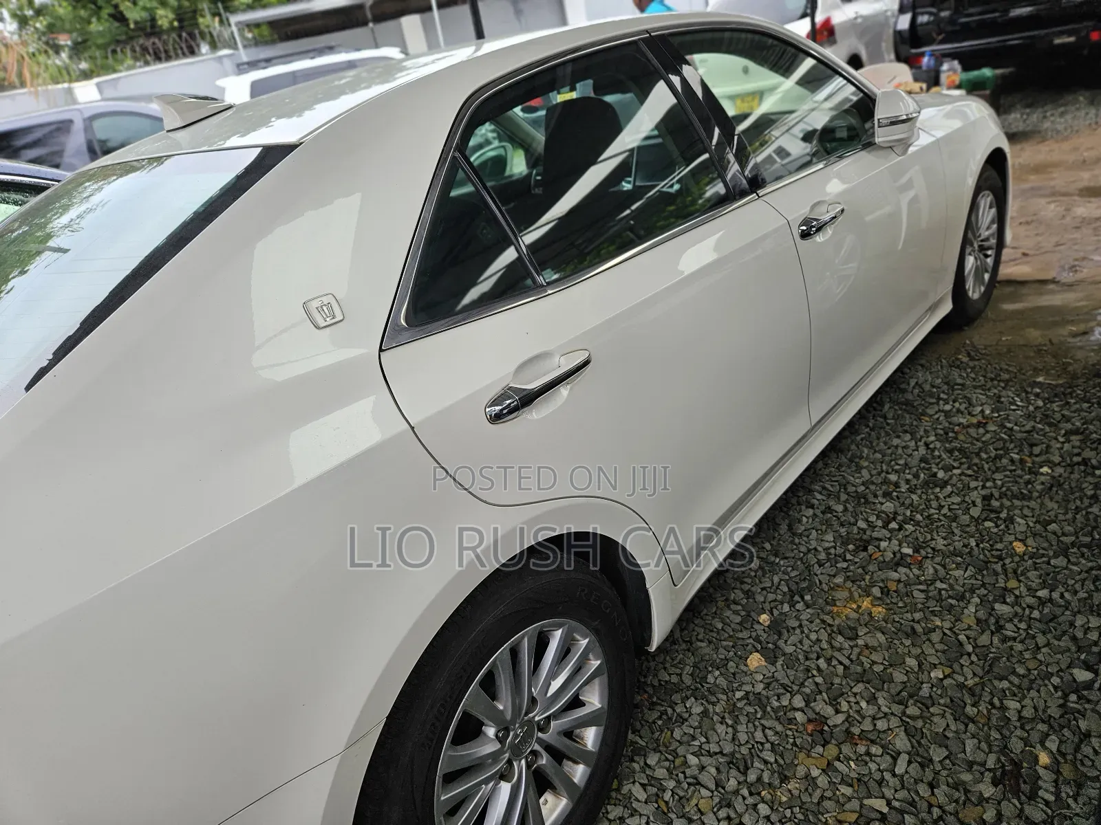 Toyota Crown 2018 White