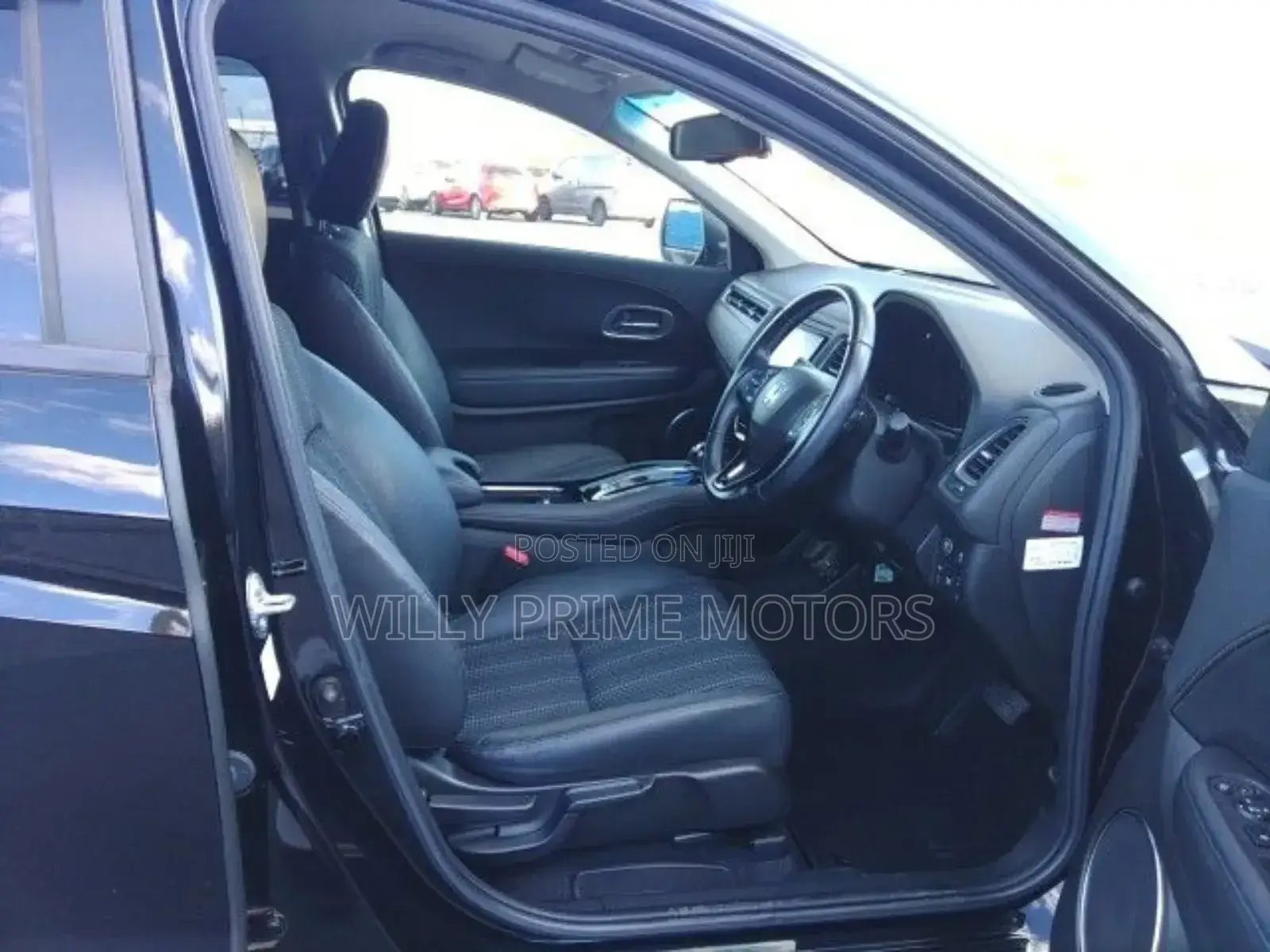 Honda Vezel 1.5 Hybrid 2WD 2019 Black