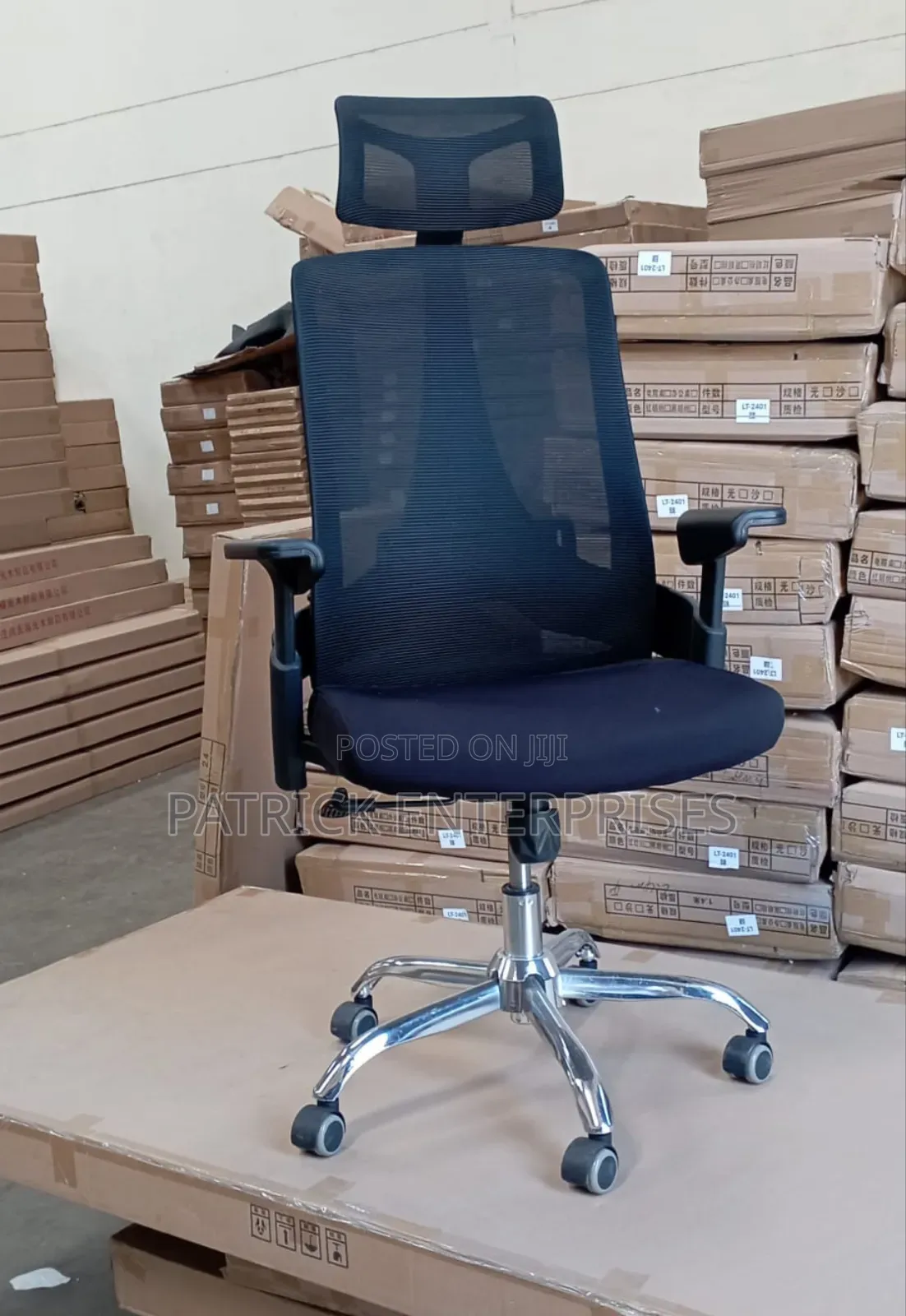 Ergonomic Modern Office/ Home Orthopedic Chair