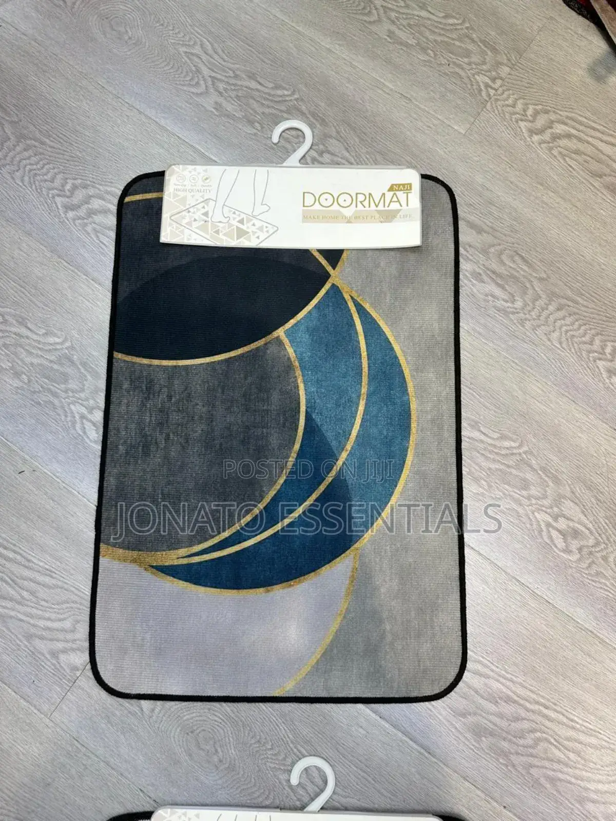 Doormat With Gold Accents - Stylish Non-Slip Entryway Mat