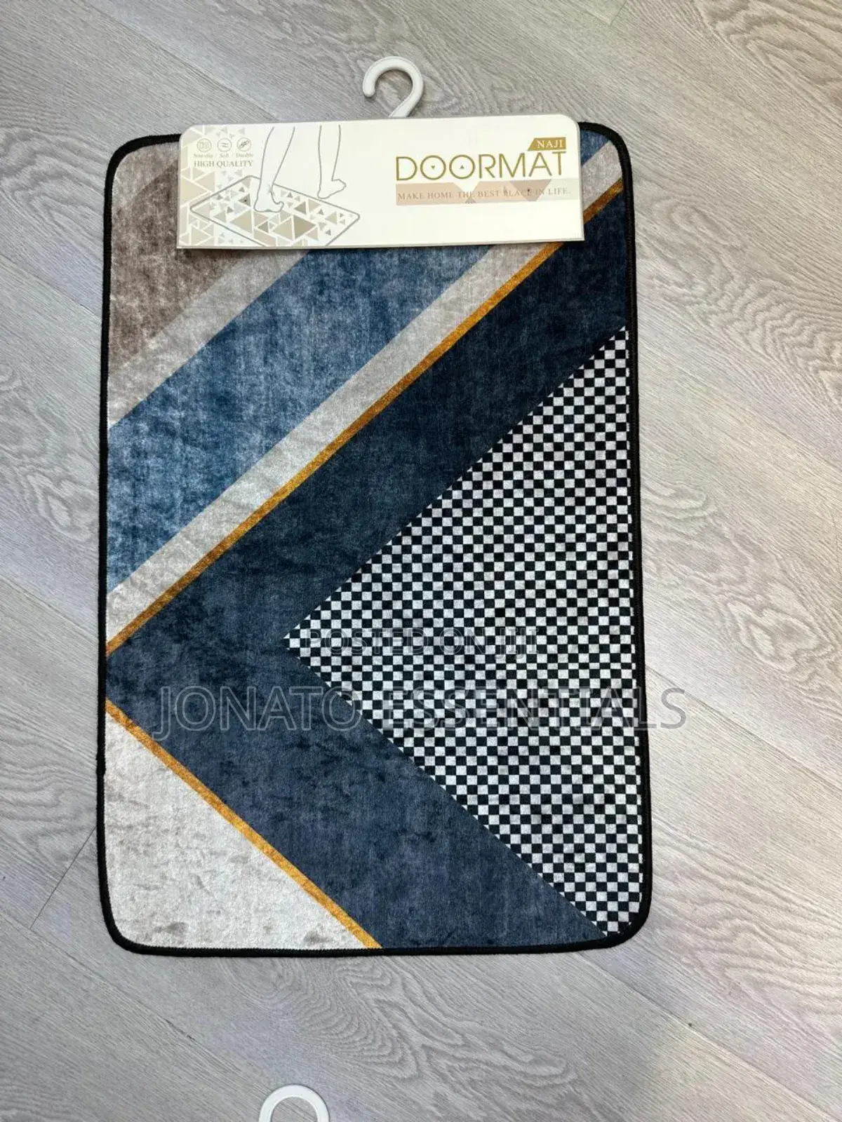 Doormat With Gold Accents - Stylish Non-Slip Entryway Mat
