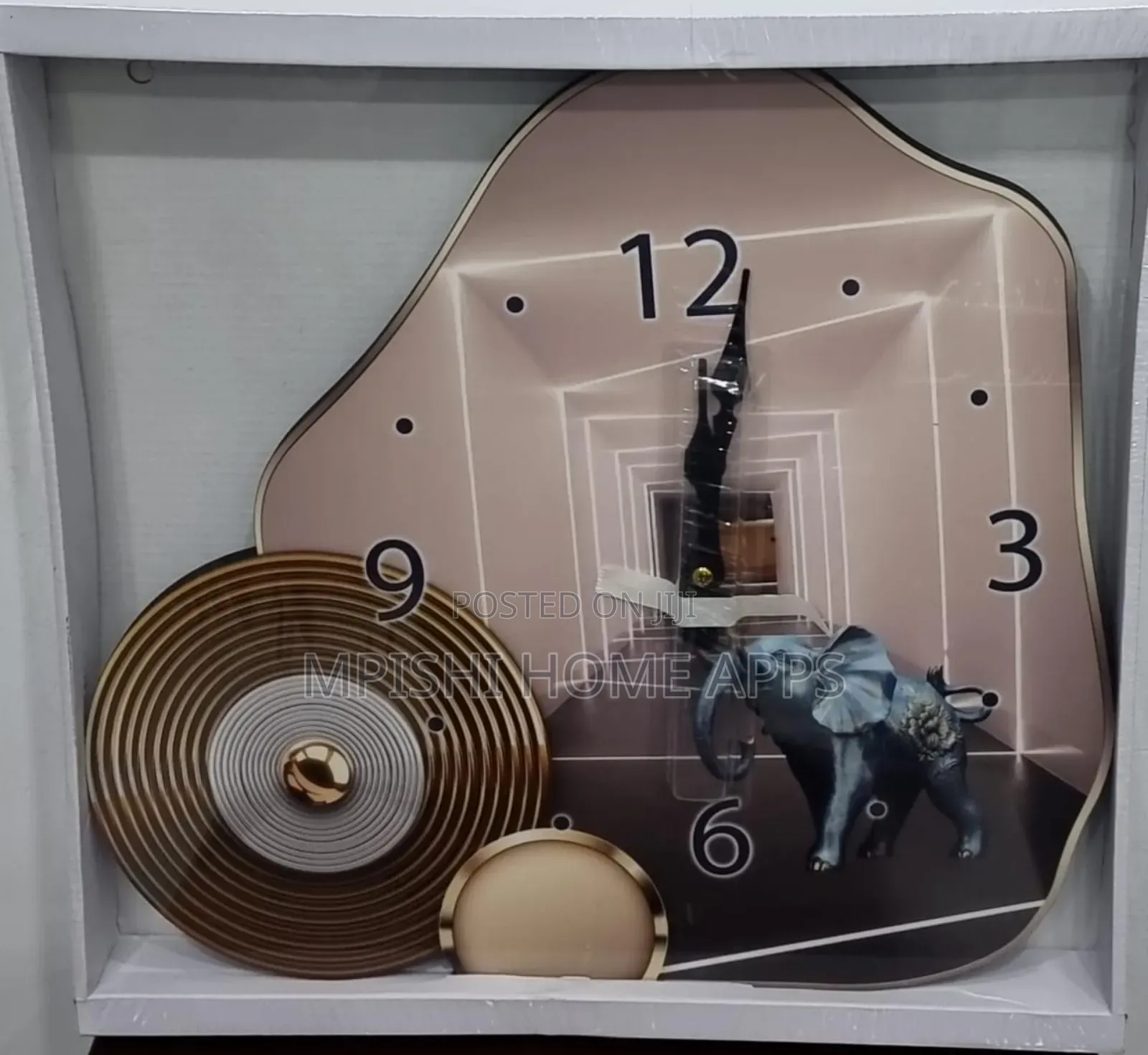 Elegant Style Wall Mounted Decor Wall Clock
