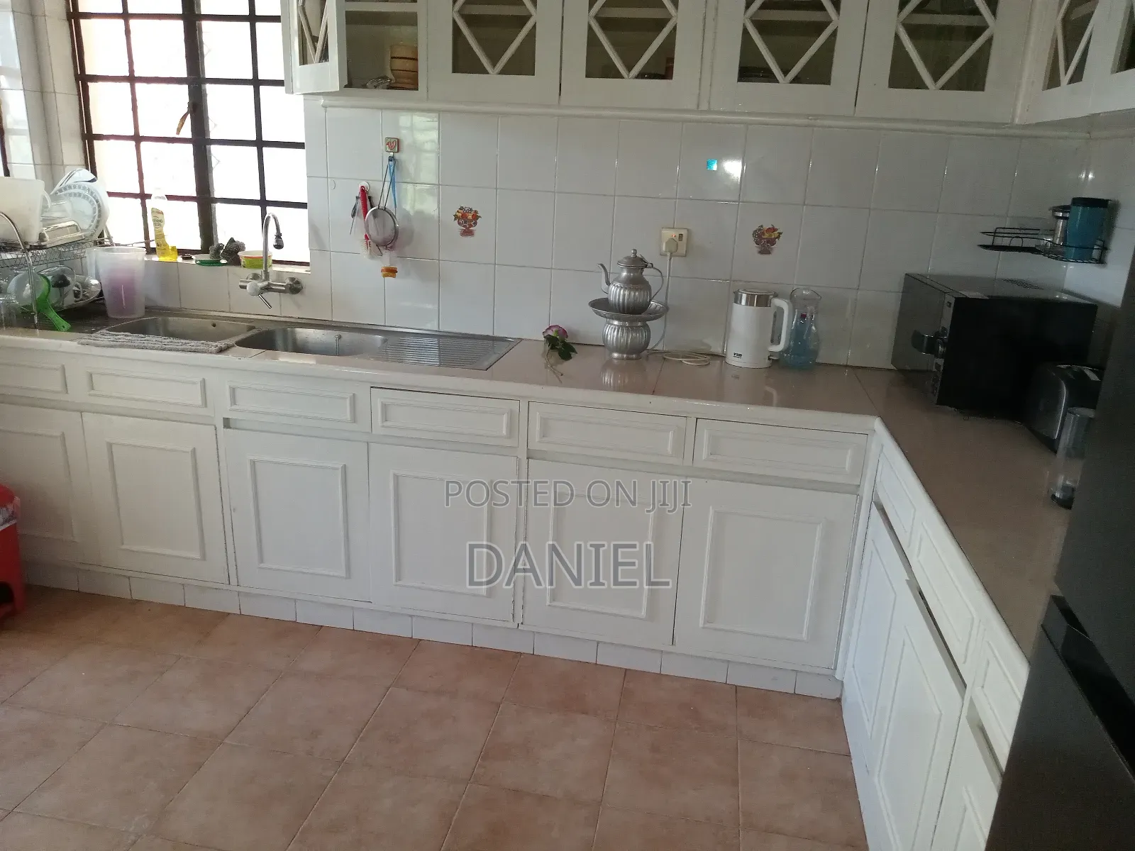 Furnished 2bdrm Apartment in Sschool Lane, Westlands for rent