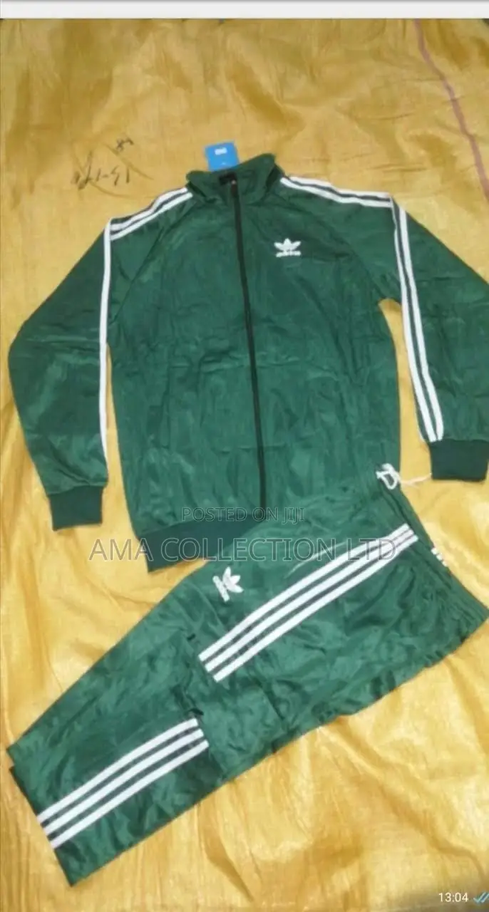 Imported Tracksuits – Perfect for All Your Outdoor Needs