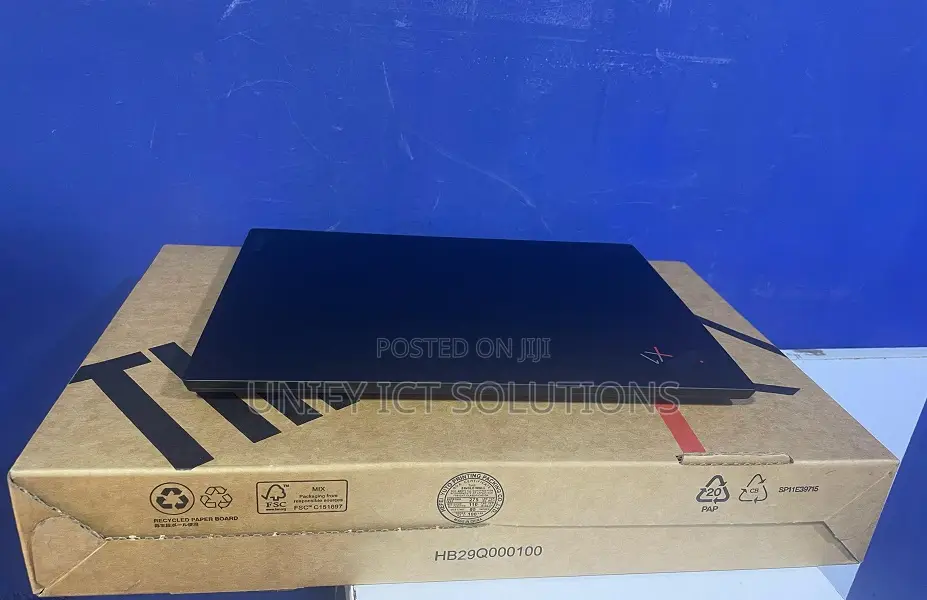 New Laptop Lenovo ThinkPad X1 Carbon 16GB Intel Core I7 SSD 512GB