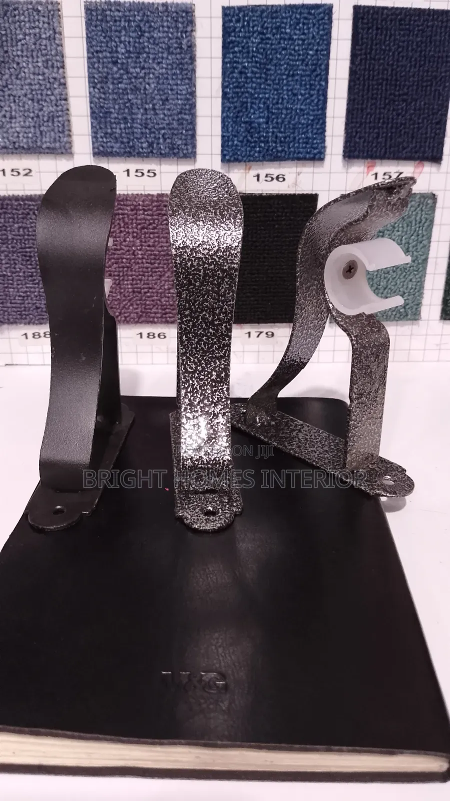 Single Black and Grey Jua Kali Rod Brackets