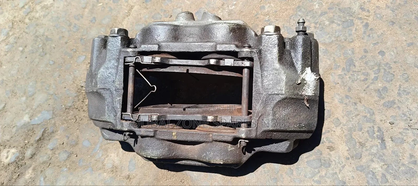 Prado J120 Front Calipers Available.