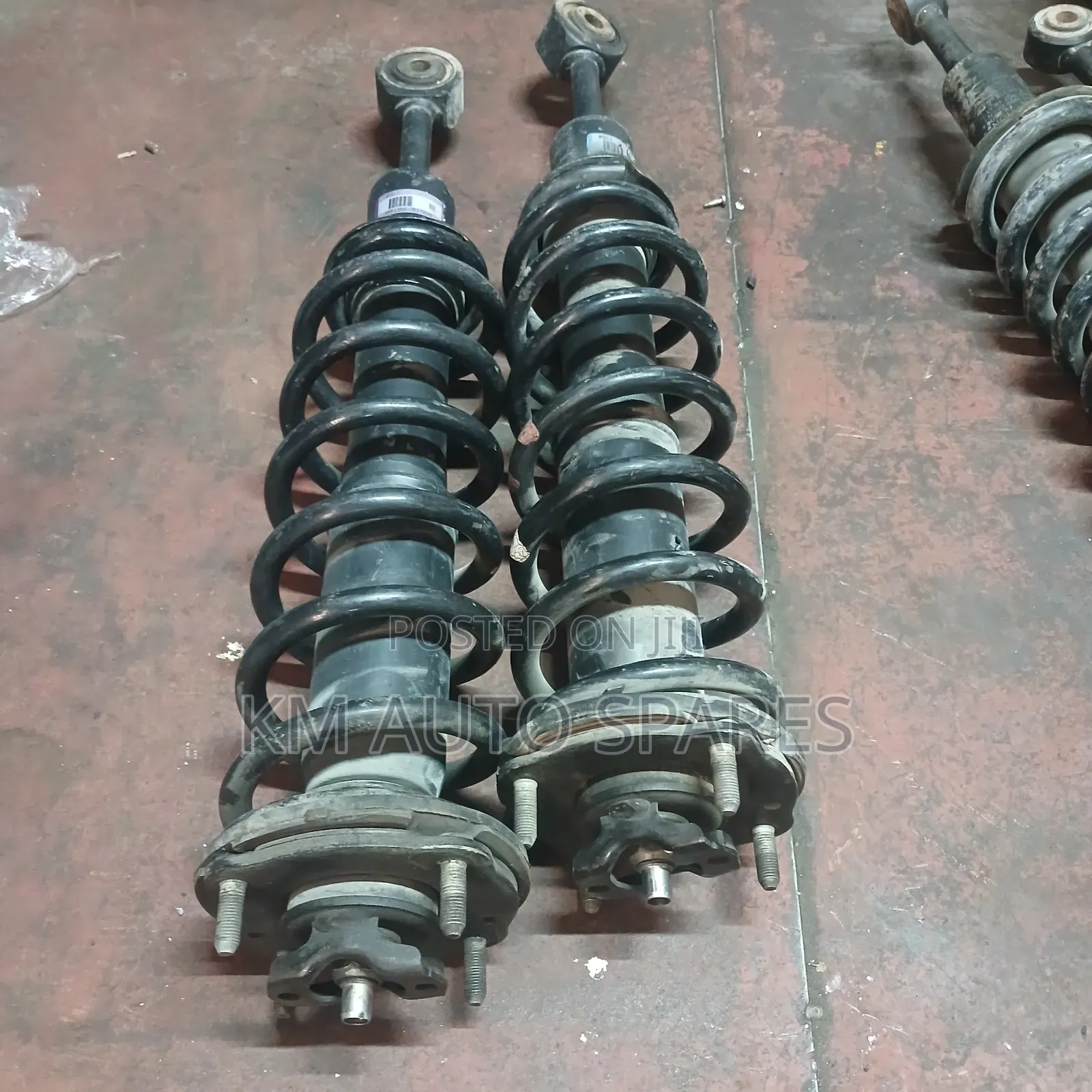 Toyota Land Cruiser V8 Shock.
