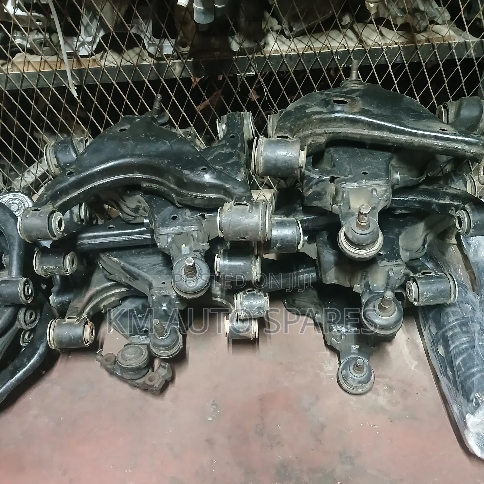 Toyota Land Cruiser Prado Lower Control Arm.