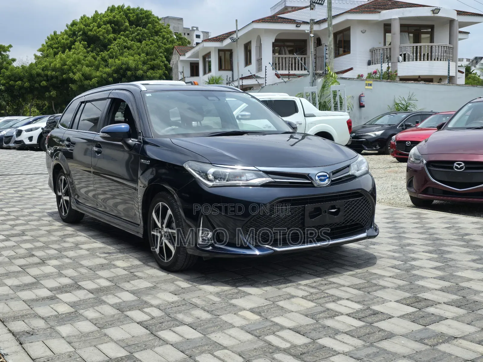 Toyota Corolla Fielder 1.5 Hybrid FWD 2019