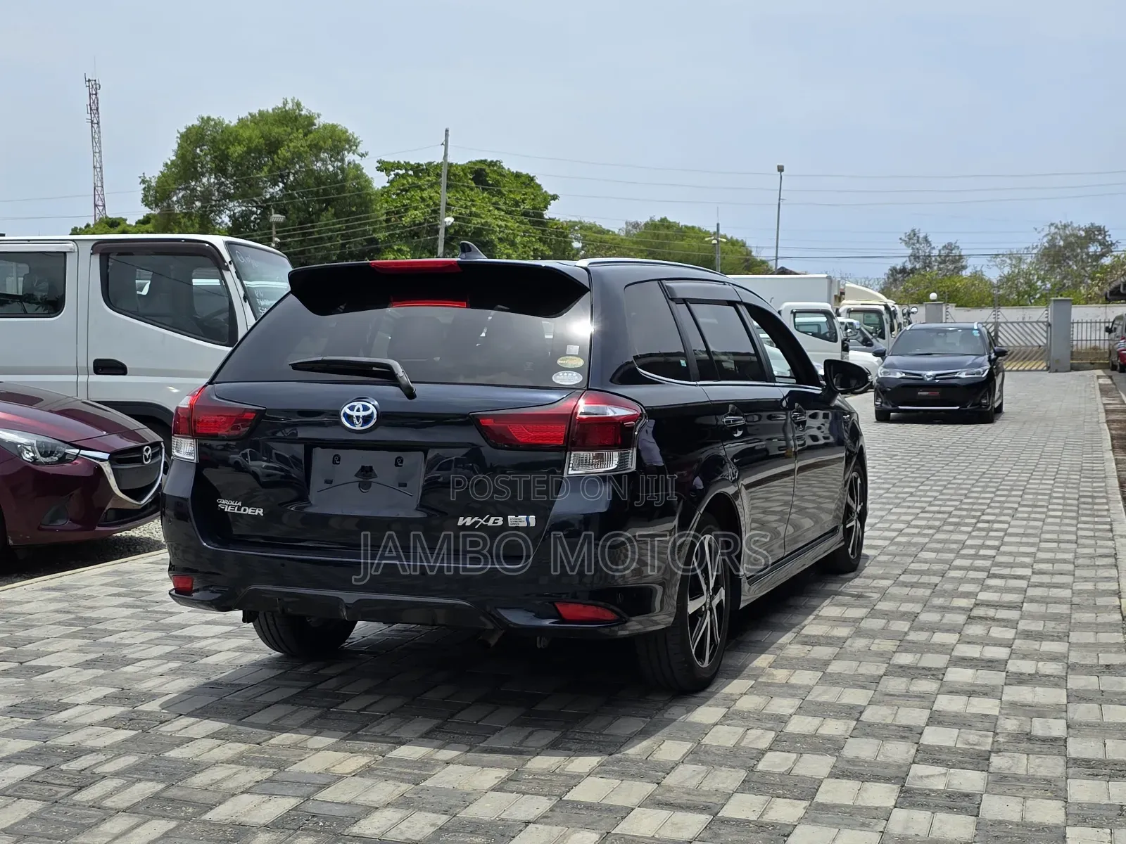 Toyota Corolla Fielder 1.5 Hybrid FWD 2019