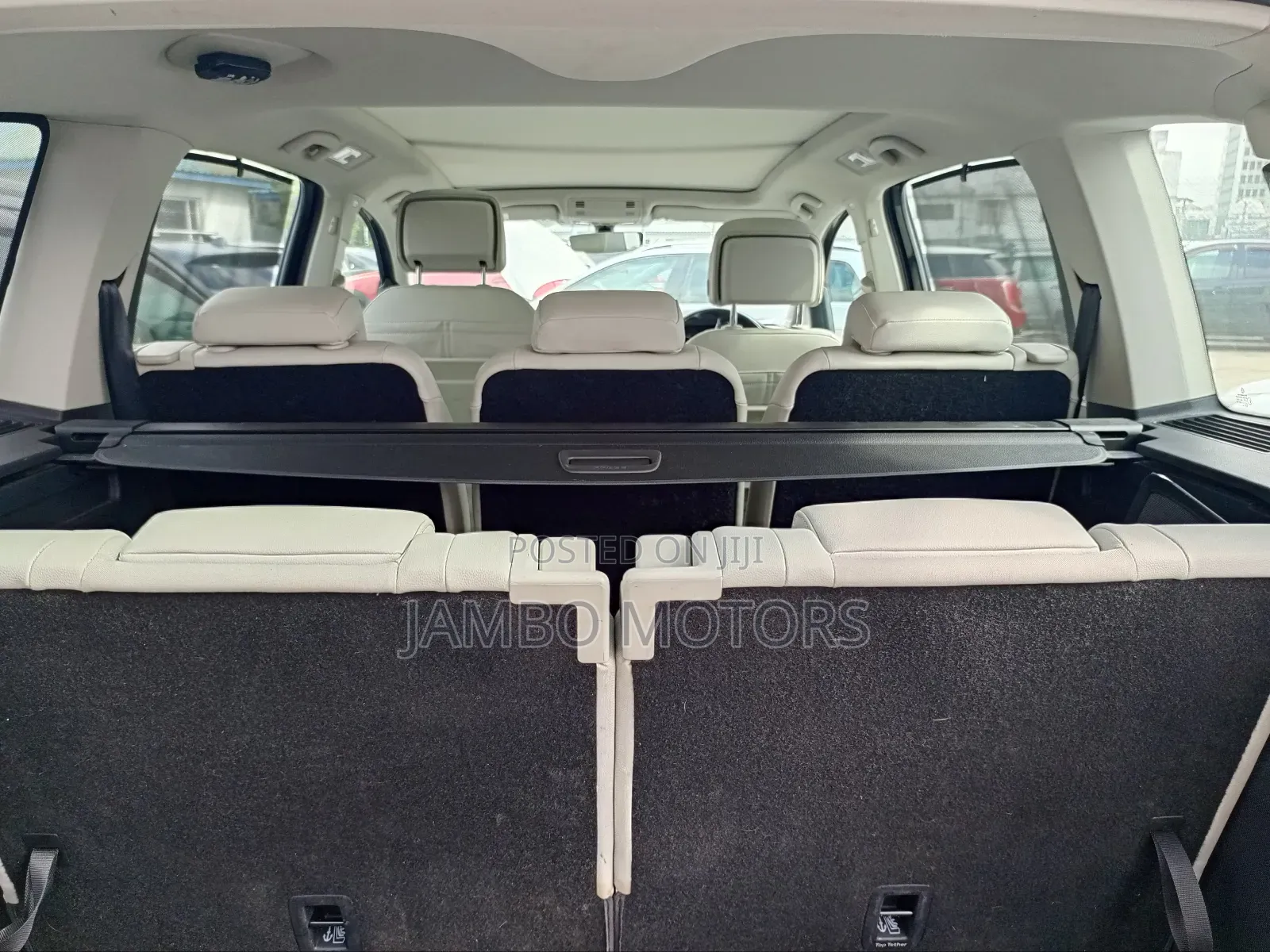 Volkswagen Touran 2018 Black