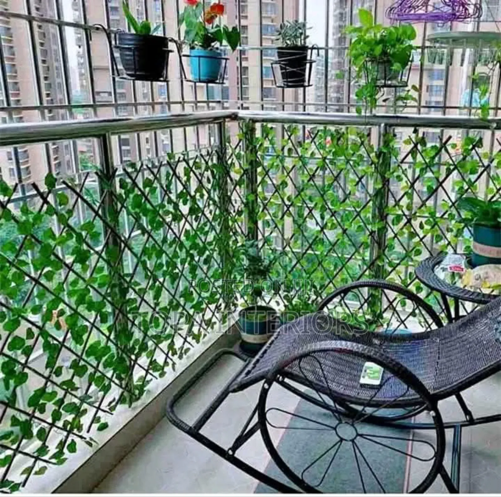 Decorate Your Balcony With Artificial Balcony Privacy Fence