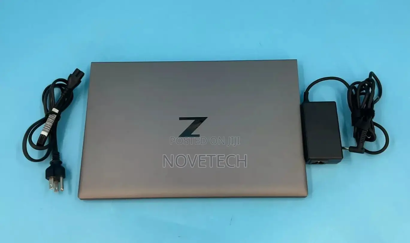Laptop HP ZBook Firefly G8 32GB Intel Core I7 SSD 512GB