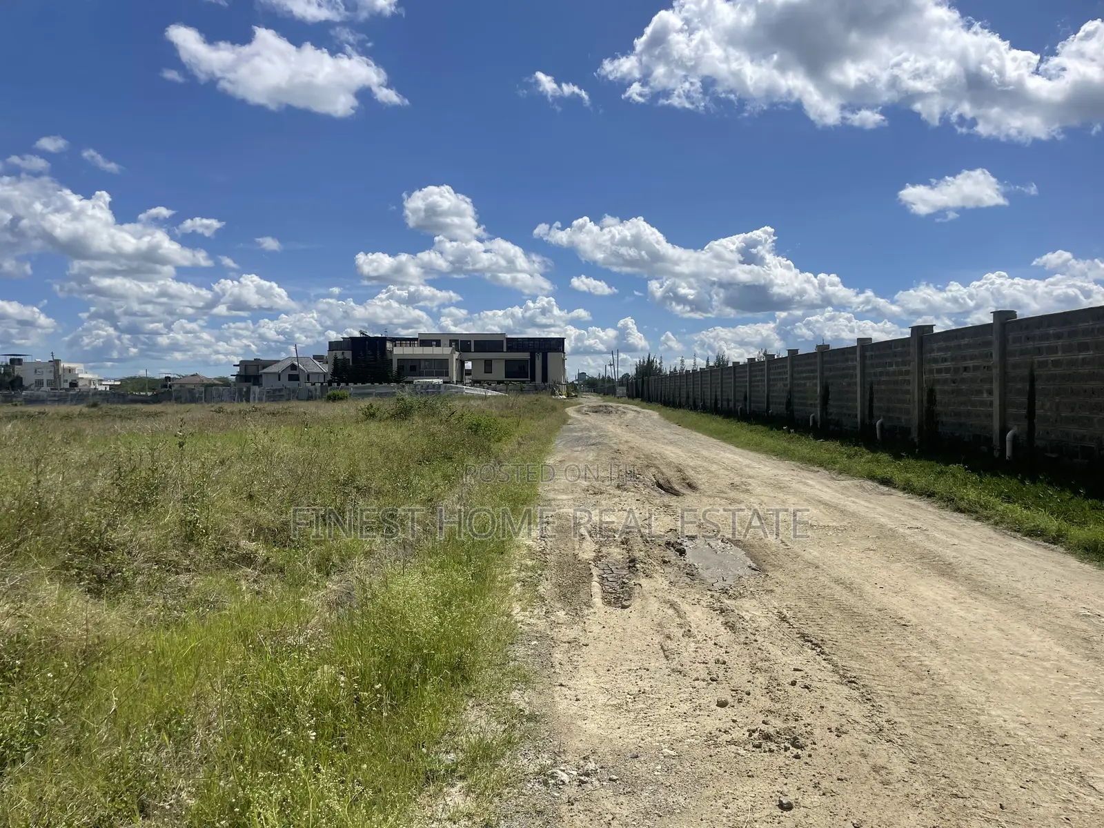 Plot for Sale at Global Village