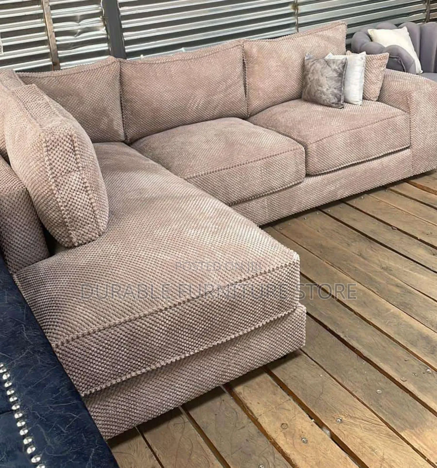 Smart Coner 6 Seater