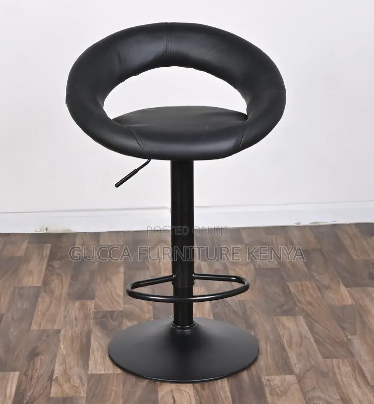 Office Stool:Distinctive Office Leather Black Bar Chair