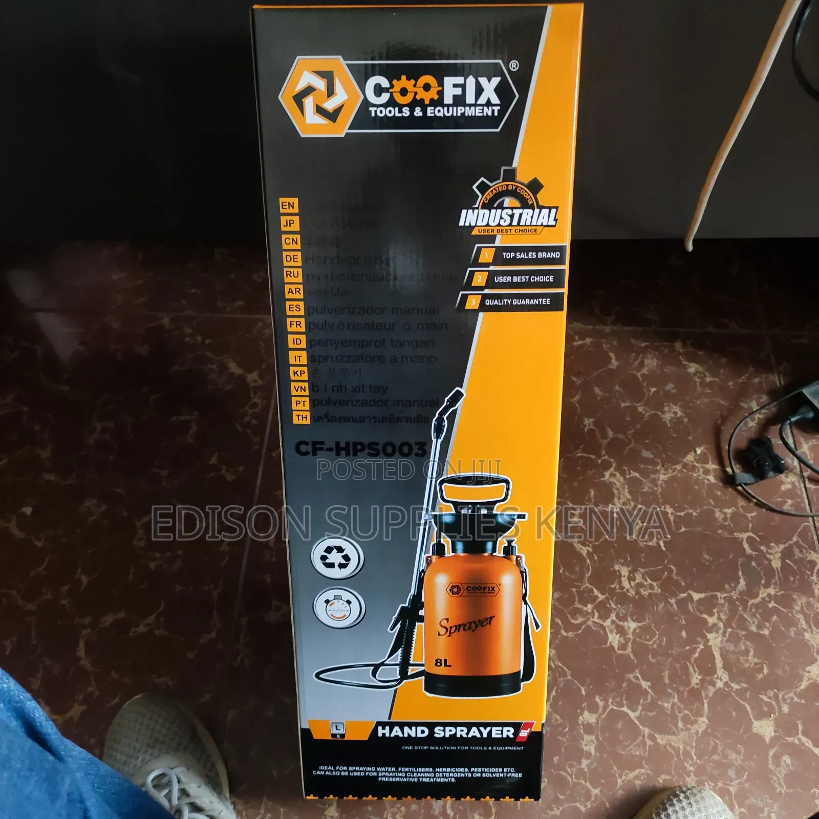Garden Sprayer 8 Litre Pressure Sprayer Fumigation Bottle Knapsack