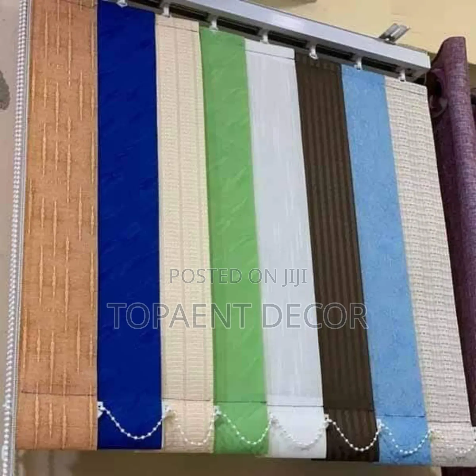 Urban Shade Line Horizontal Office Window Blinds