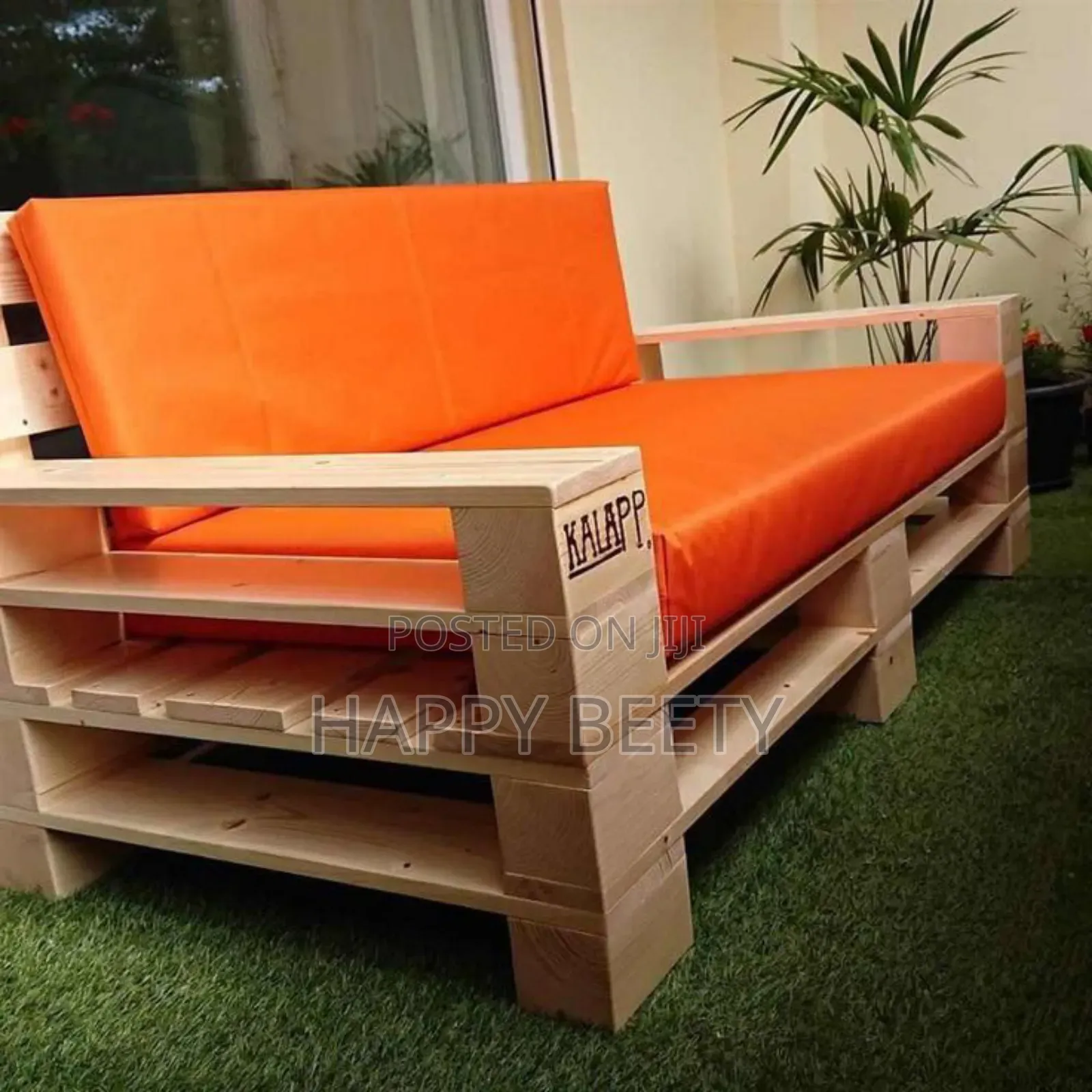Indoor / Outdoor Cozy Pallet Cushion