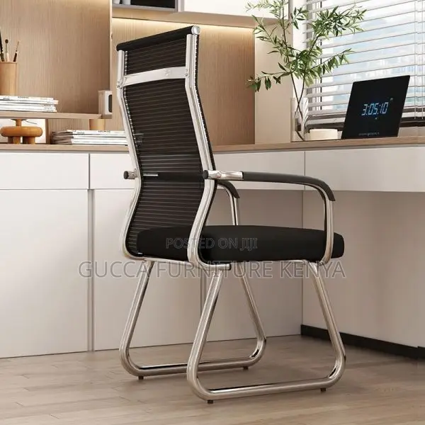 Office Chair:Refined Manager’S Chair With Comfort-Focused