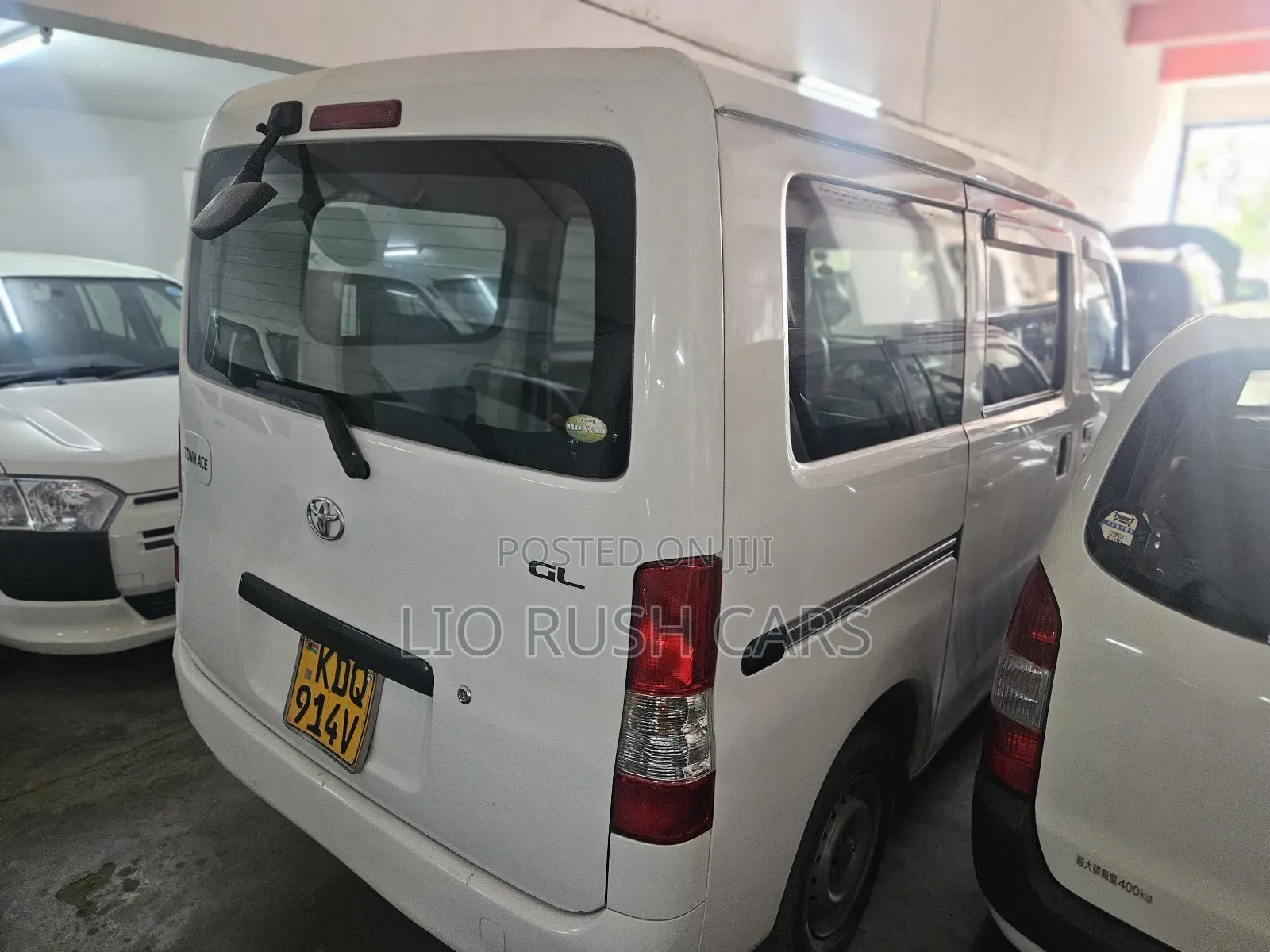 Toyota TownAce 2017 White