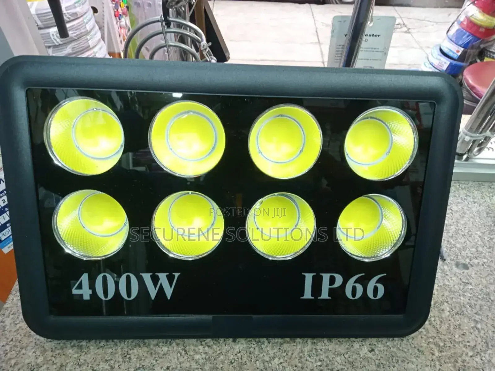 400w Led Floodlight With an Ip66 Rating