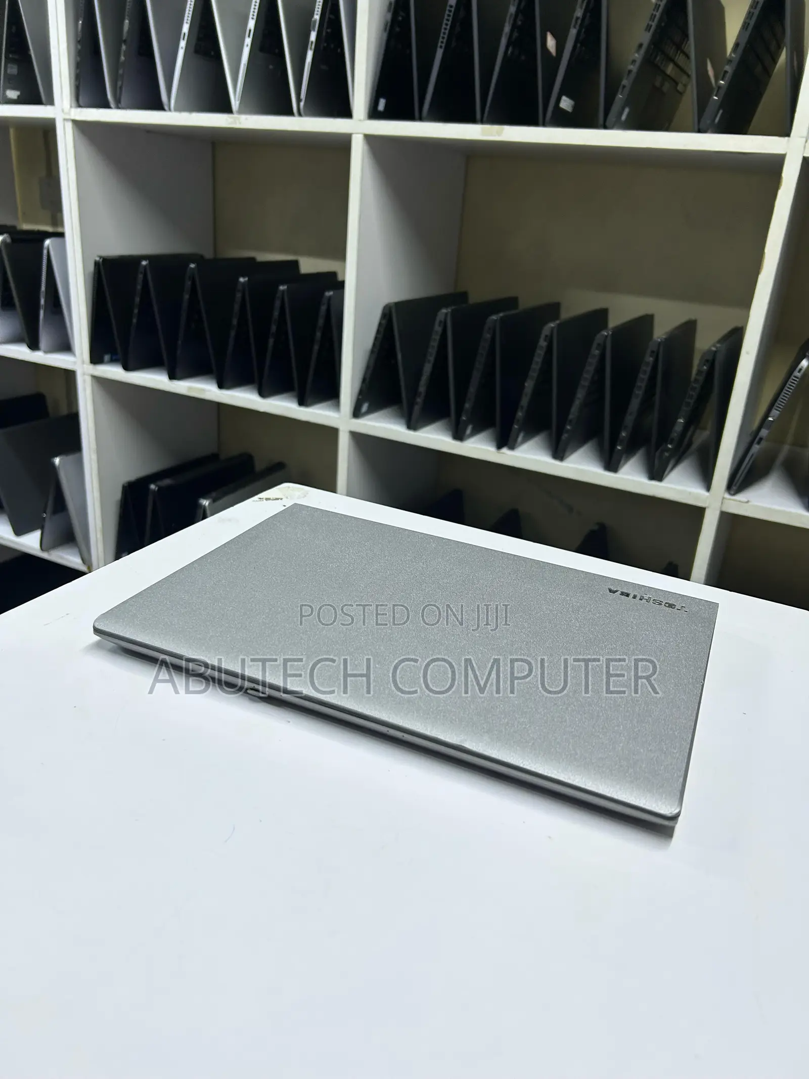 Laptop Toshiba Dynabook R634/M 8GB Intel Core I5 SSD 256GB