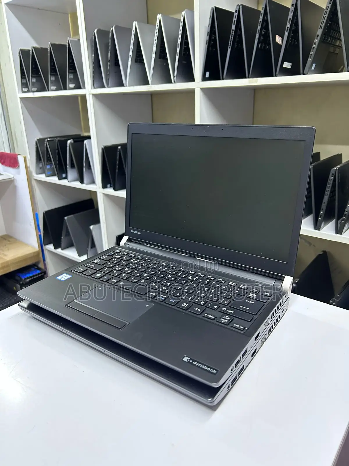 Laptop Toshiba Dynabook R634/M 8GB Intel Core I5 SSD 128GB