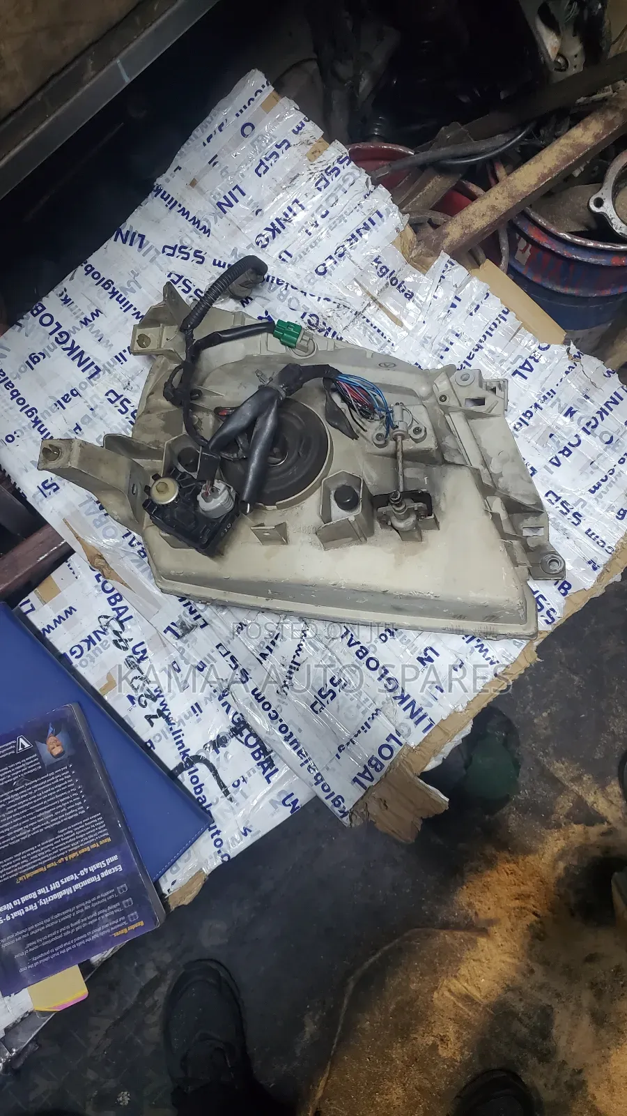Nissan Caravan Headlights New Model