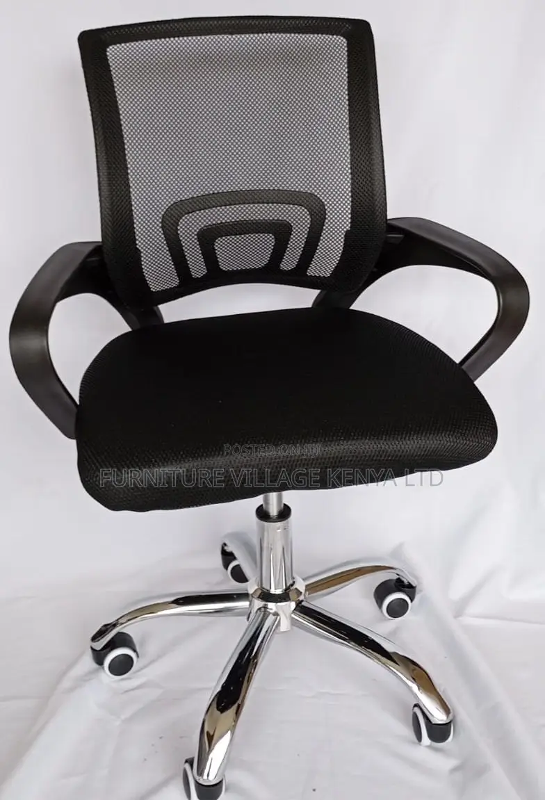 Office Chair: Executive Staff Simple Medium Clerical Chair