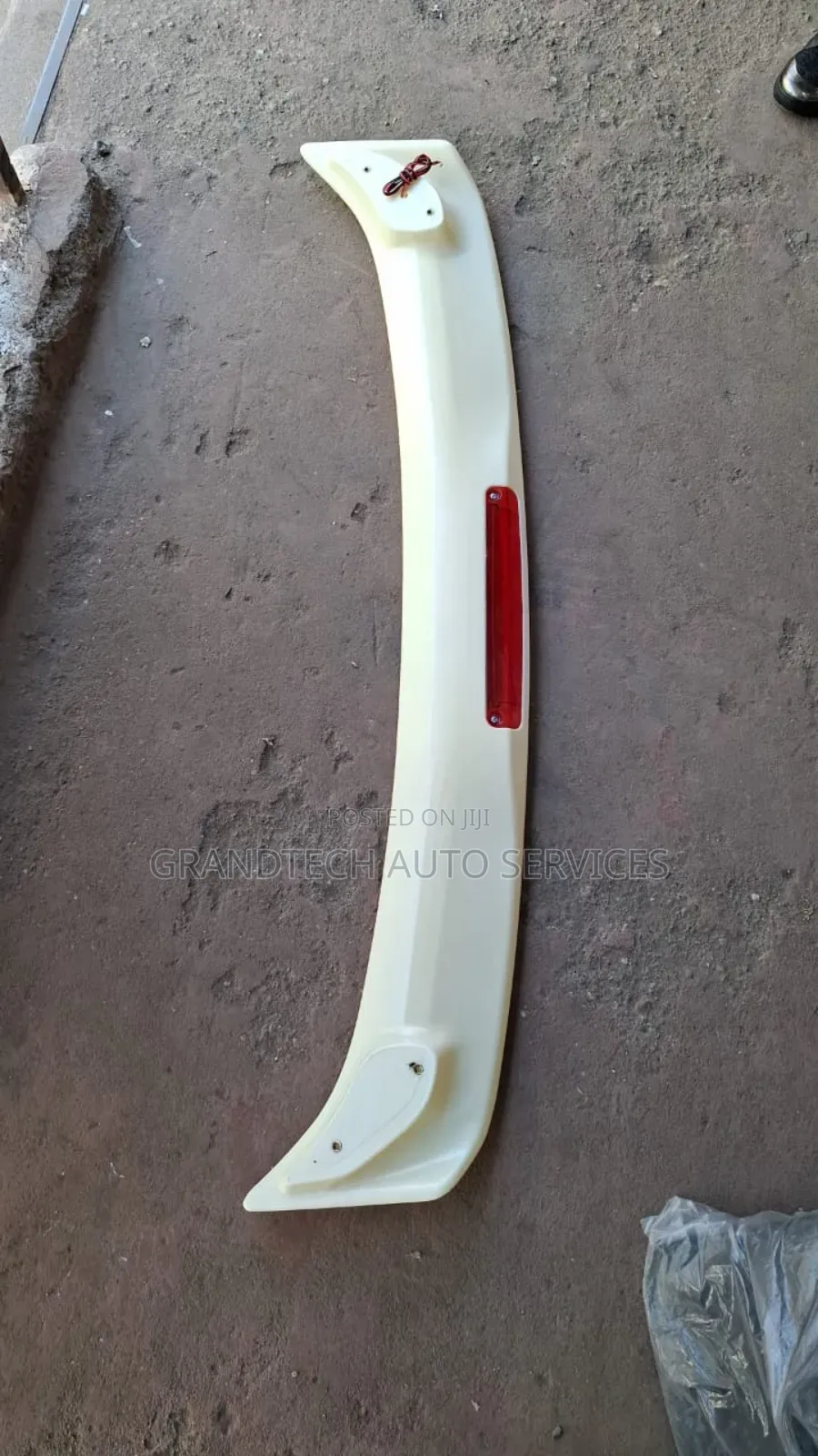 Saloon Car Spoiler (Belta , Lancer,Axio ,Corrolla )