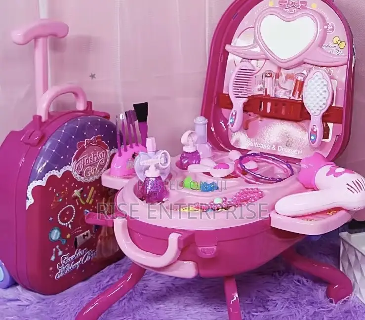 *3 in 1 Children Makeup Suitcase Set Playset*