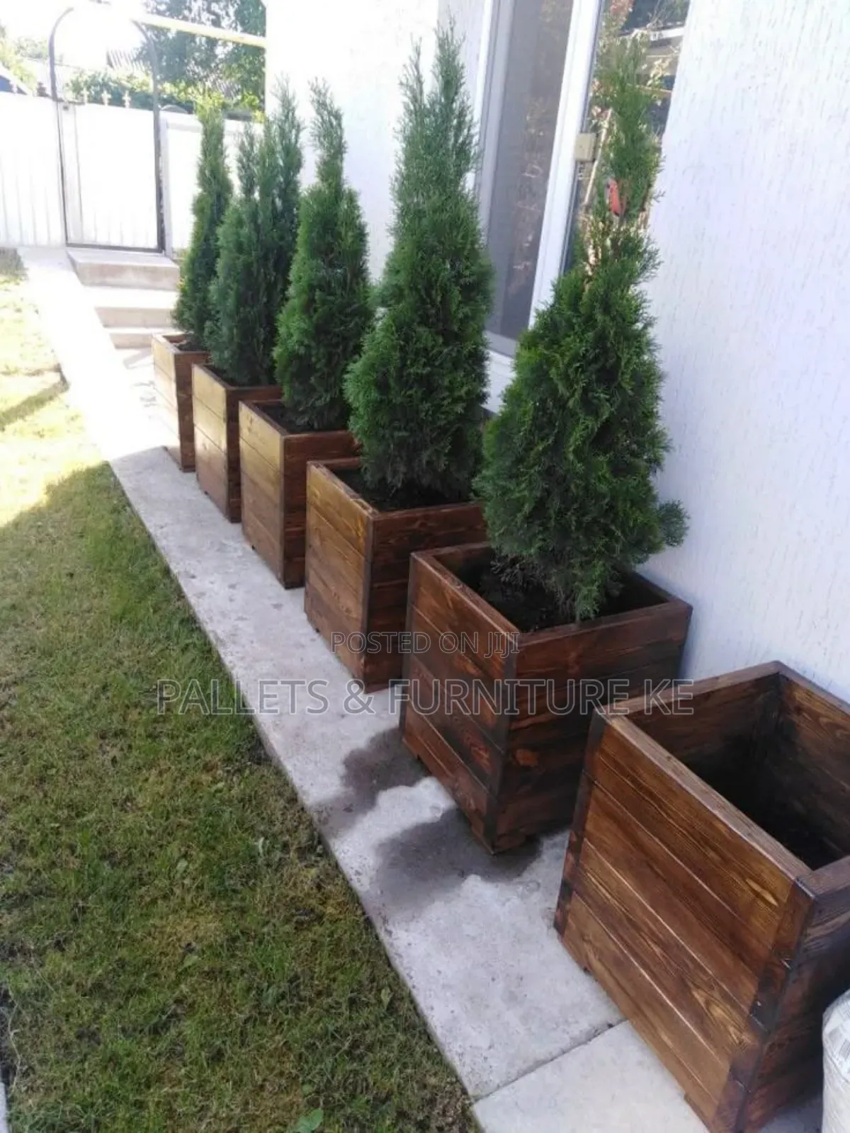 Wood Planter