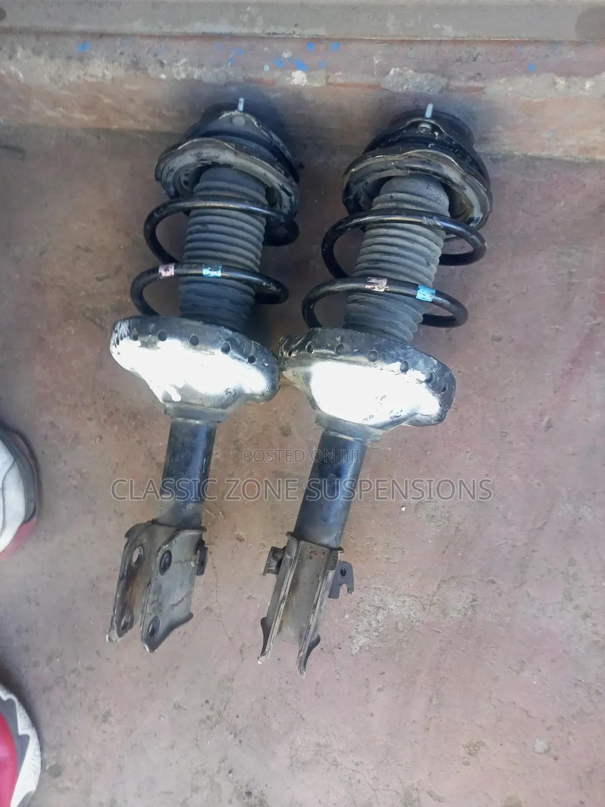 Subaru Impleza Gh 2 Front Complete Shocks