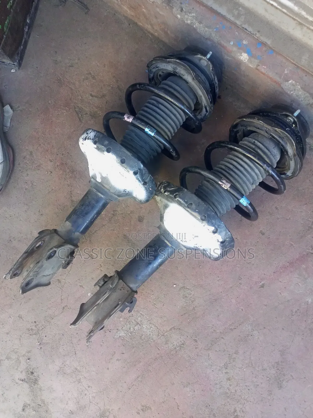 Subaru Impleza Gh 2 Front Complete Shocks