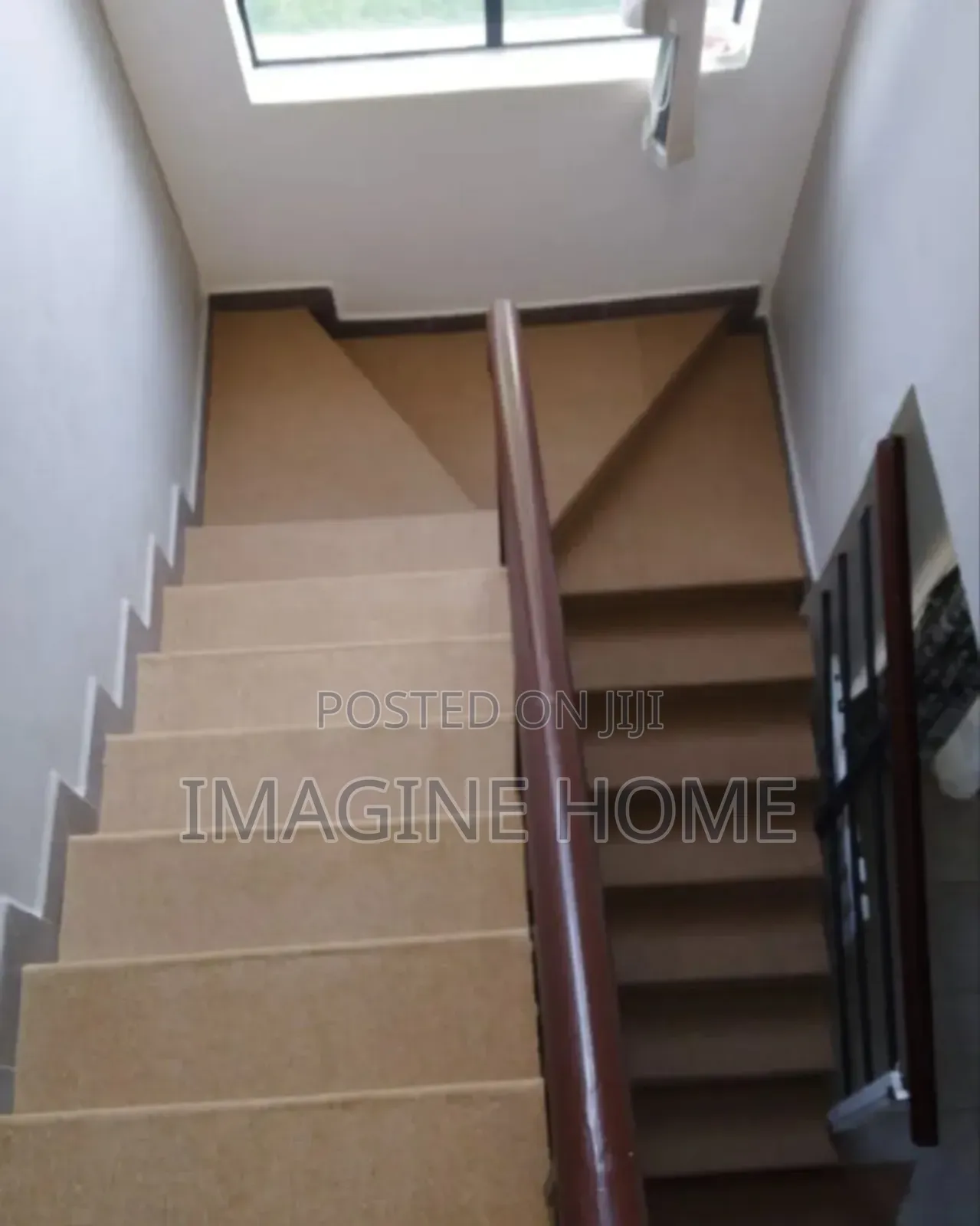 Elegant Carpet Wall to Wall Carpet Office and Home Floor Use