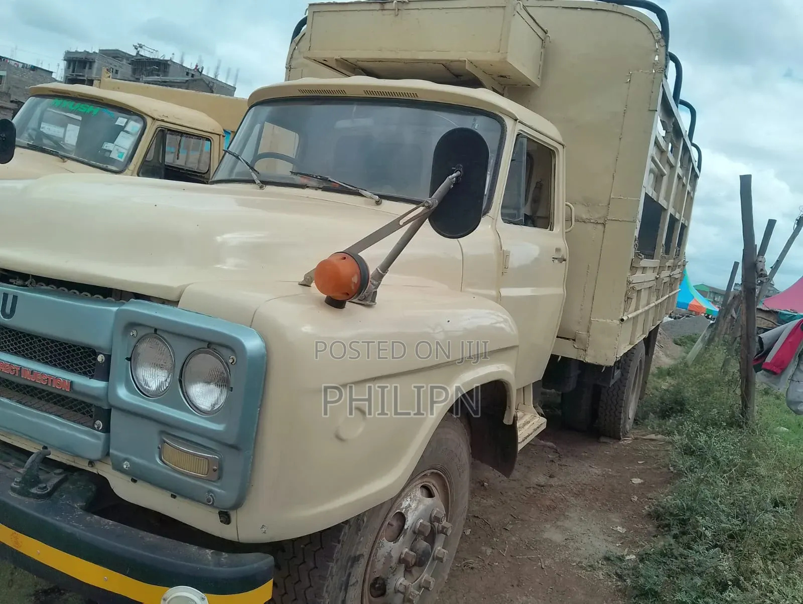Isuzu HTR 1992 Beige