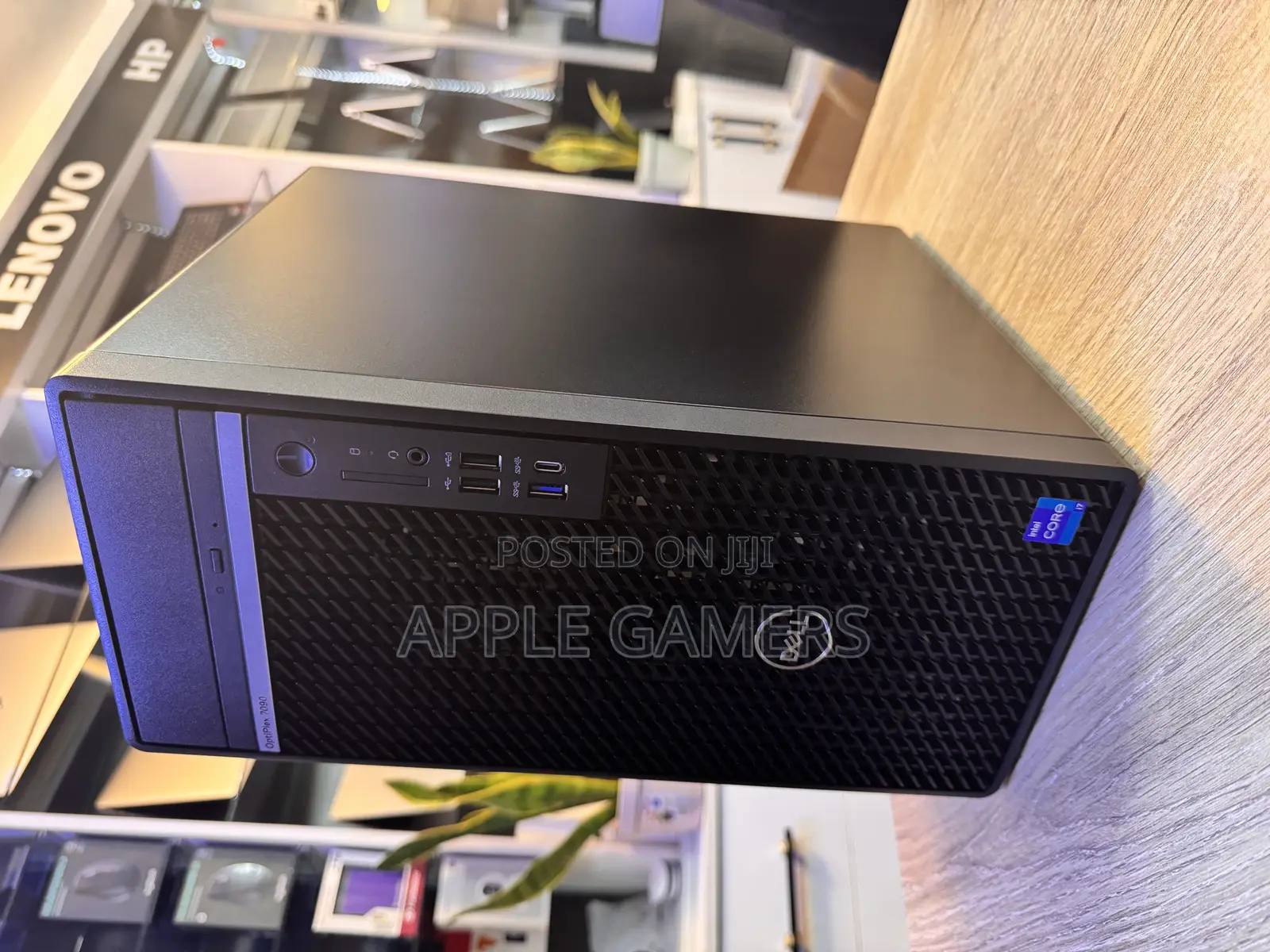 Desktop Computer Dell Optiplex 7090 12GB Intel Core I7 SSD 1T
