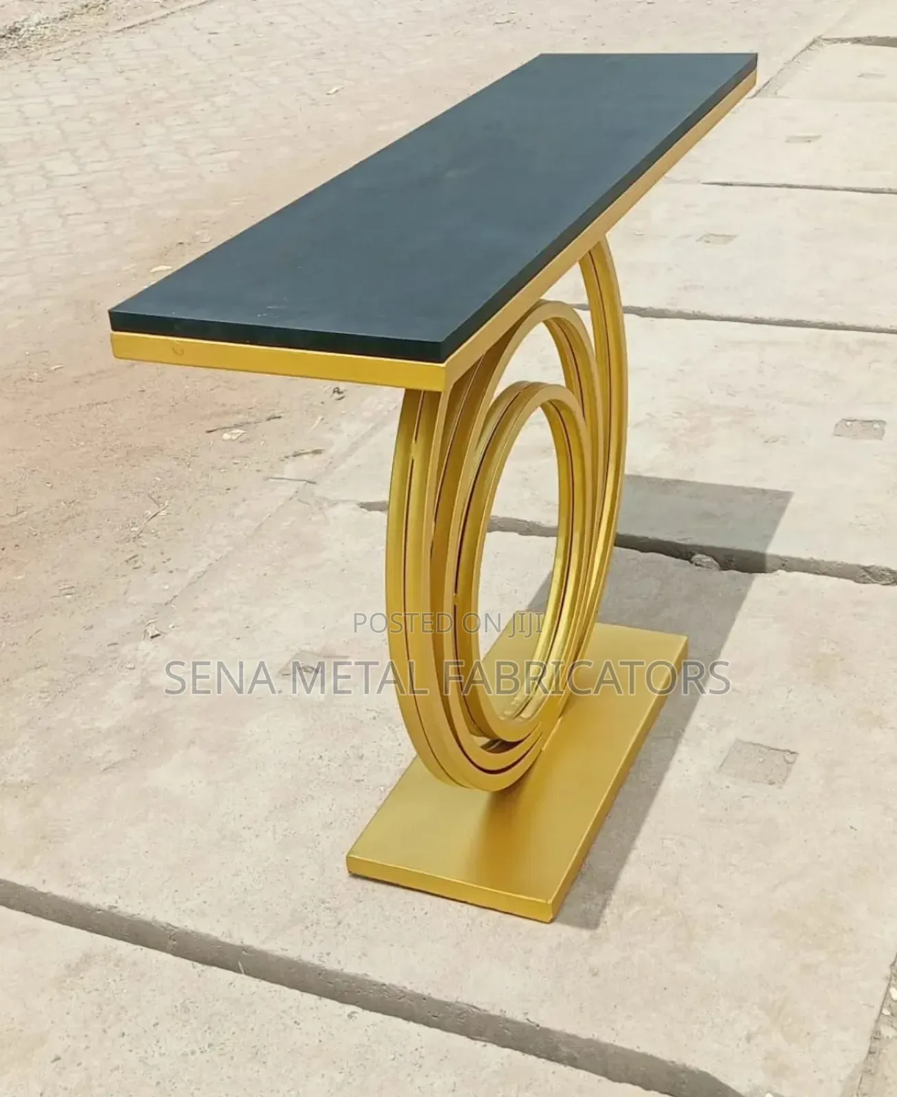 Gold Console Is Very Simple and Unique