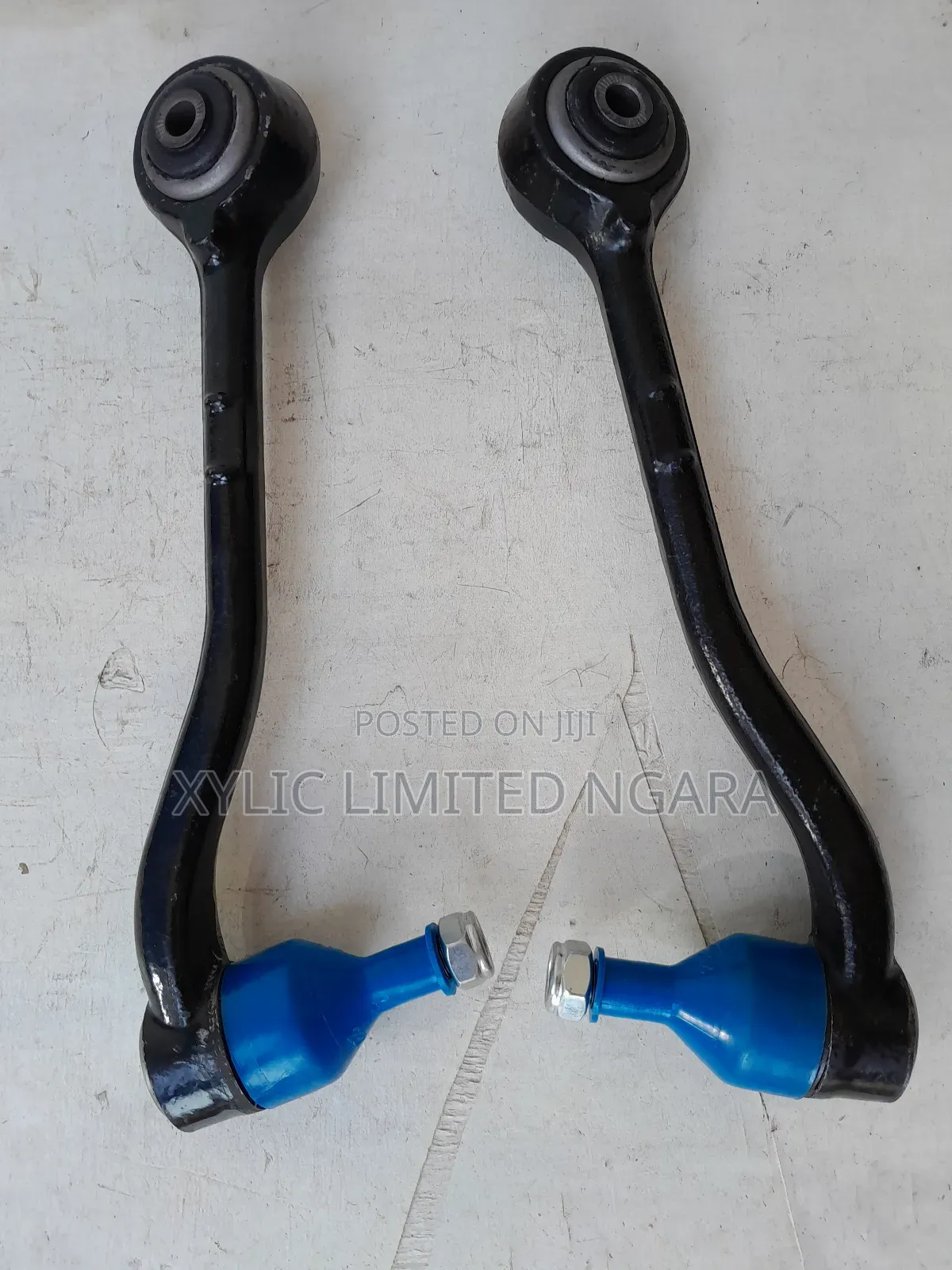 BMW X5 E53 Front Lower Control Arms