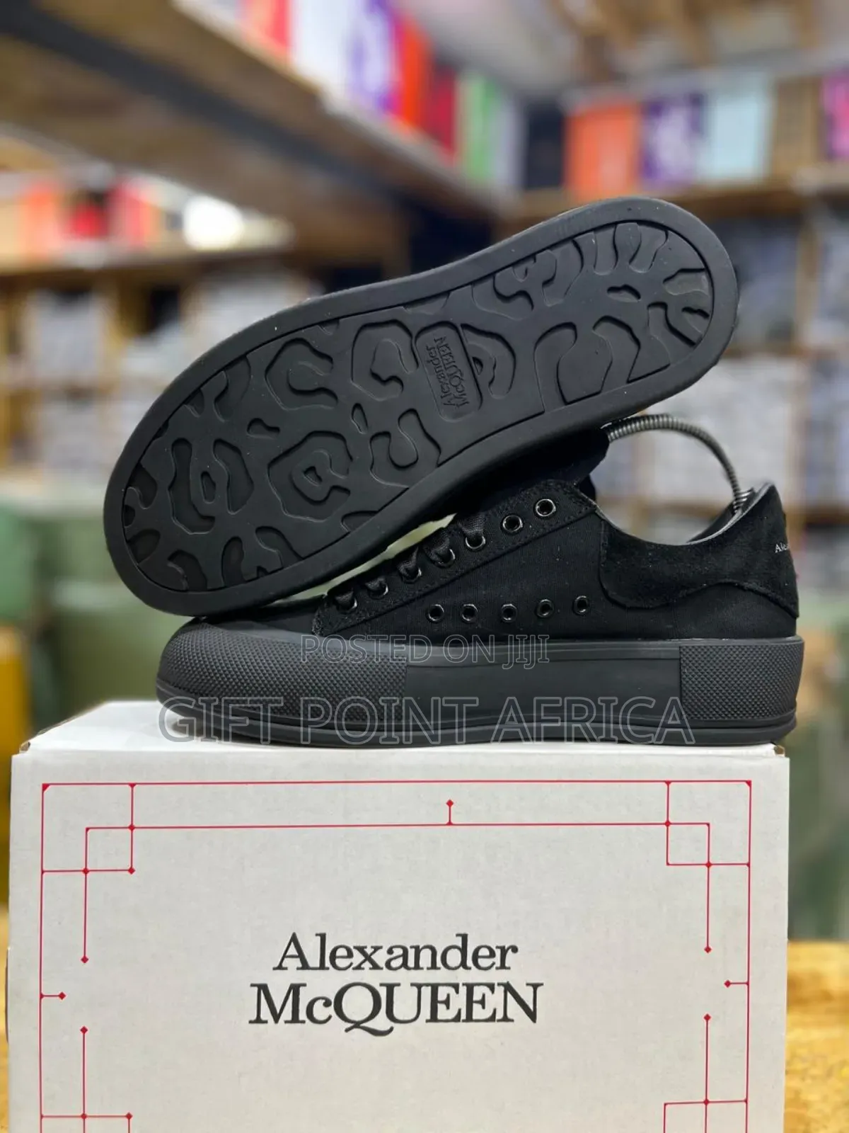 Black/Black Sole White *Alexander McQueen*